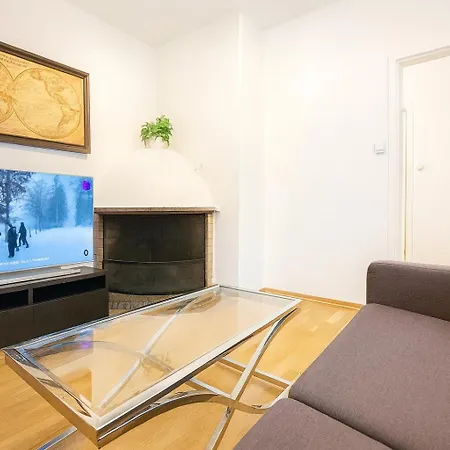 Spacious In Majorstuen By Subway *