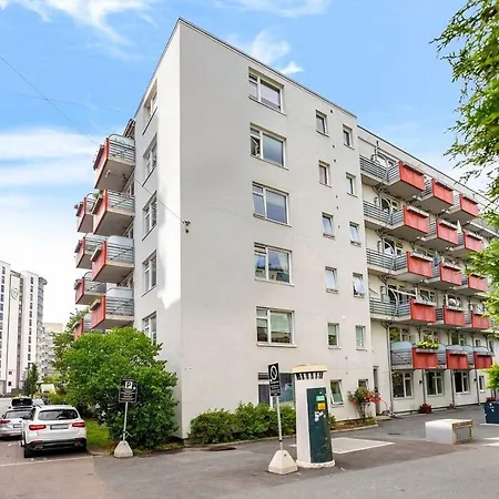 Spacious In Majorstuen By Subway *